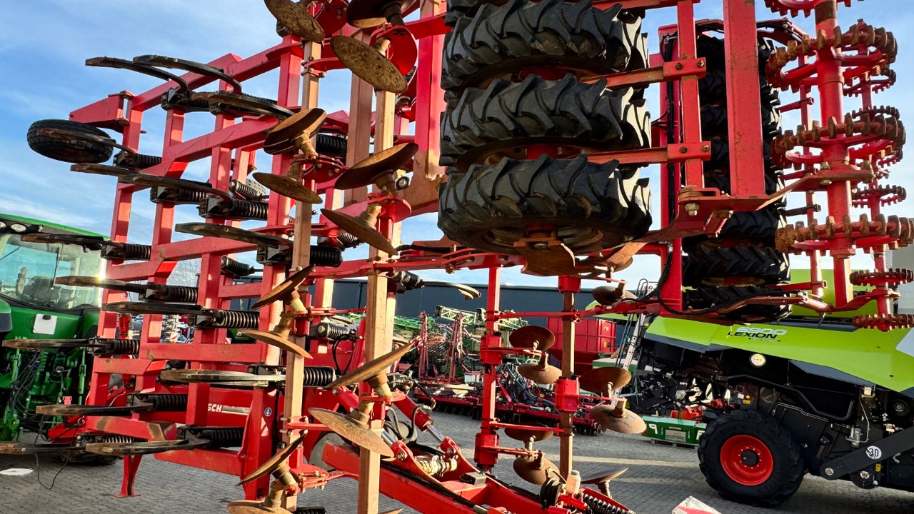 Kultivator Horsch Tiger 8AS Reifenpacker   TopRing: slika 10