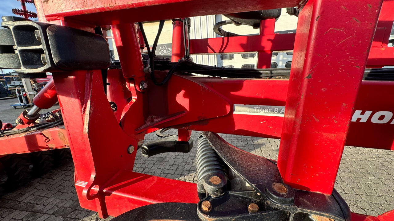 Kultivator Horsch Tiger 8AS Reifenpacker   TopRing: slika 24