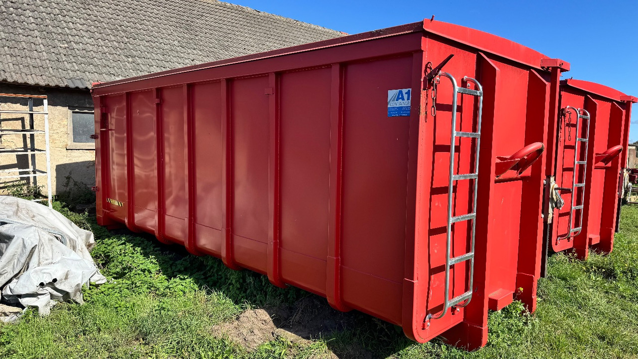 PRONAR T285/1 Hakenlift mit 2 Containern - Instrument/ Oprema: slika 2 PRONAR T285/1 Hakenlift mit 2 Containern - Instrument/ Oprema: slika 2