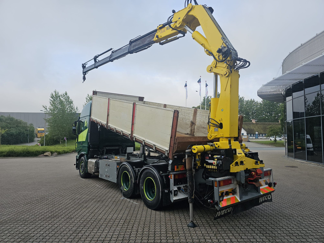 Iveco Stralis 560 6x4 - Kamion za prevoz kontejnera/ Kamion sa promenjivim sandukom, Kamion sa dizalicom: slika 3 Iveco Stralis 560 6x4 - Kamion za prevoz kontejnera/ Kamion sa promenjivim sandukom, Kamion sa dizalicom: slika 3