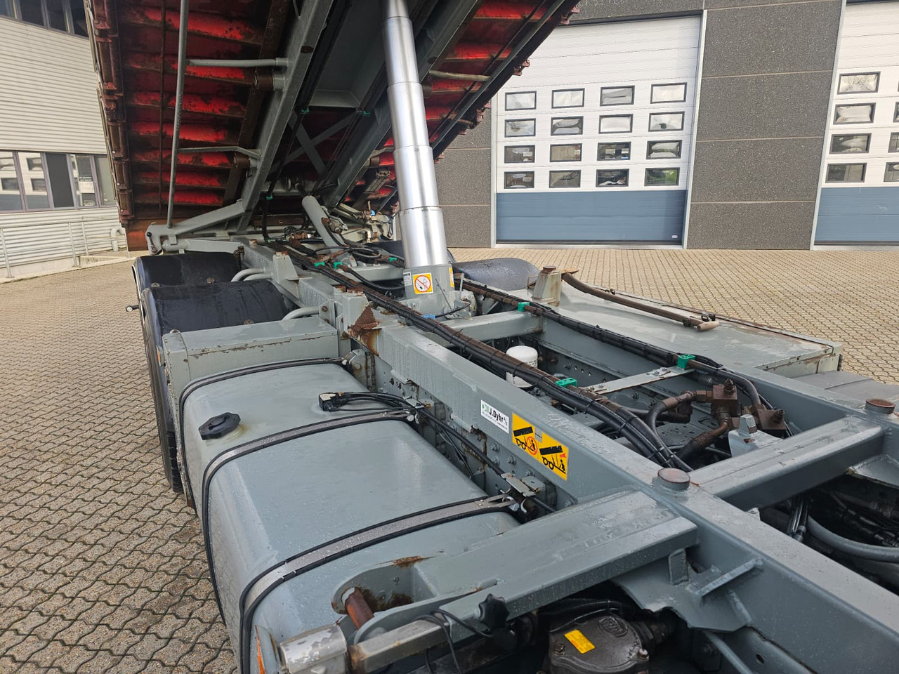 Kamion za prevoz kontejnera/ Kamion sa promenjivim sandukom Iveco Stralis 560 6x4: slika 8