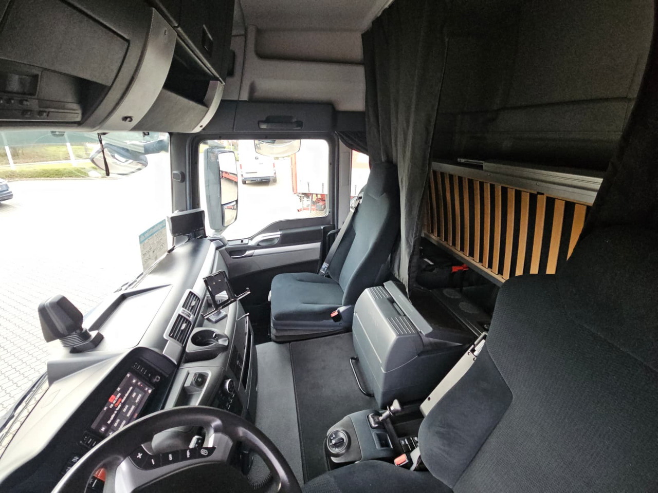 MAN TGS 26.500 6X2-4 - Kamion za prevoz kontejnera/ Kamion sa promenjivim sandukom: slika 5 MAN TGS 26.500 6X2-4 - Kamion za prevoz kontejnera/ Kamion sa promenjivim sandukom: slika 5