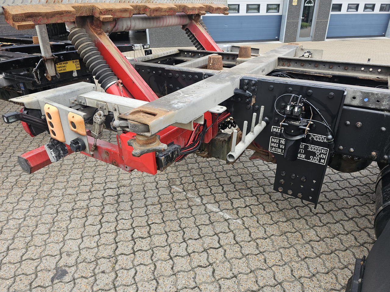 Kamion za prevoz kontejnera/ Kamion sa promenjivim sandukom MAN TGX 26.500 with trailer: slika 10