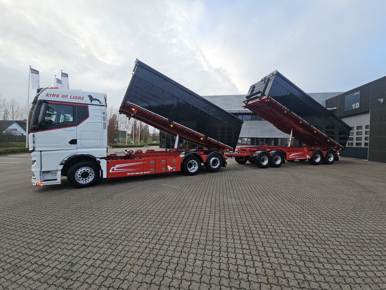 MAN TGX 26.580 6X2-4 Hængertræk - Istovarivač: slika 2 MAN TGX 26.580 6X2-4 Hængertræk - Istovarivač: slika 2