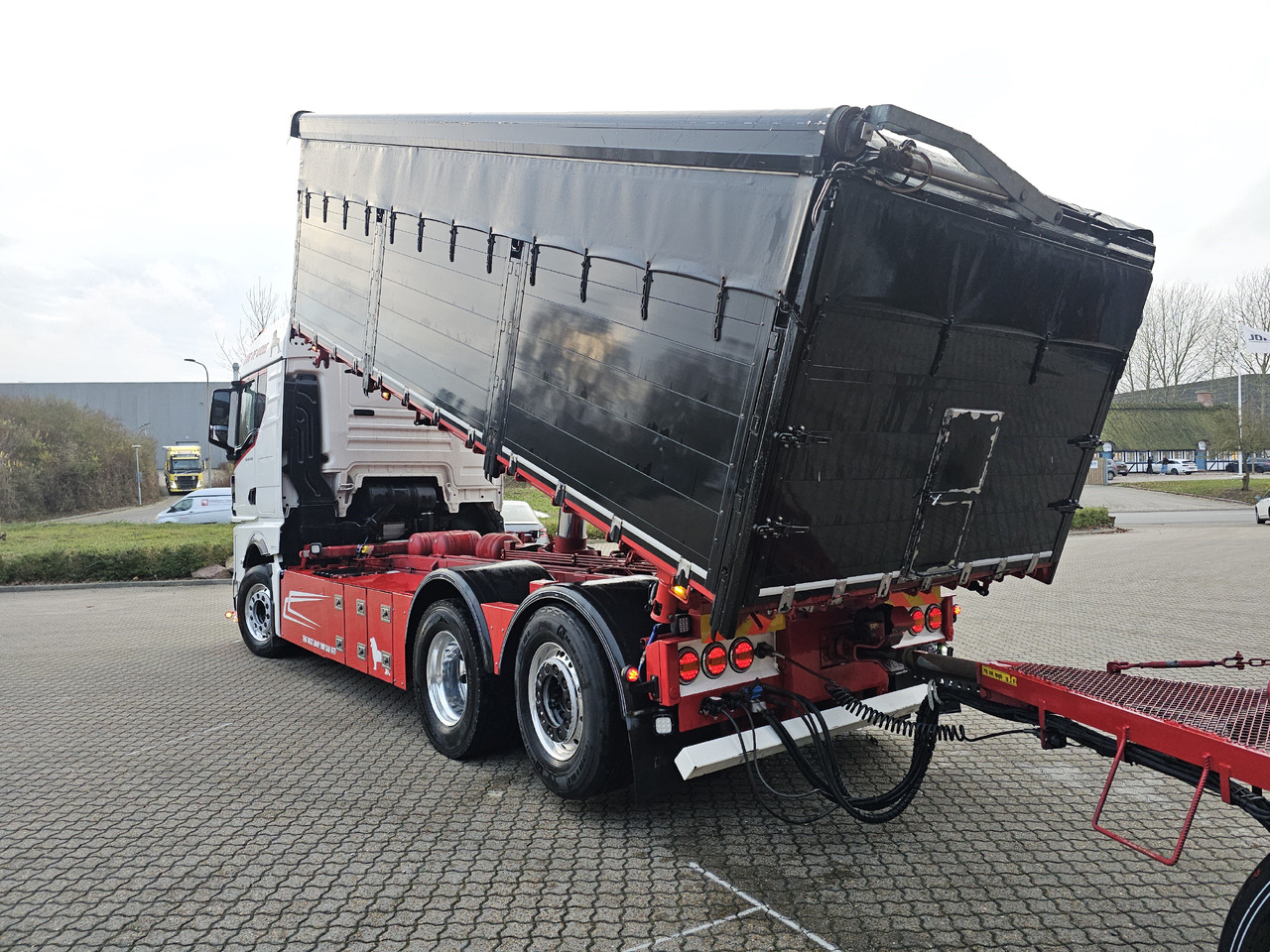 MAN TGX 26.580 6X2-4 Hængertræk - Istovarivač: slika 3 MAN TGX 26.580 6X2-4 Hængertræk - Istovarivač: slika 3