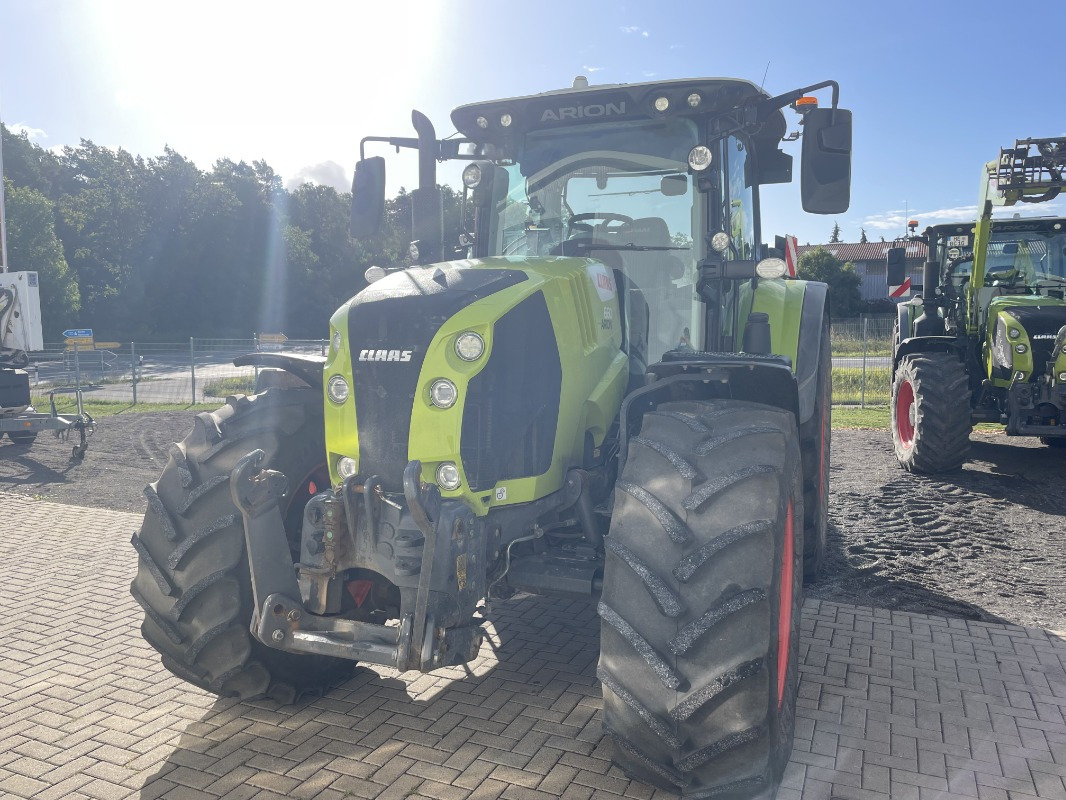 CLAAS Arion 660 CMATIC - Traktor: slika 1 CLAAS Arion 660 CMATIC - Traktor: slika 1