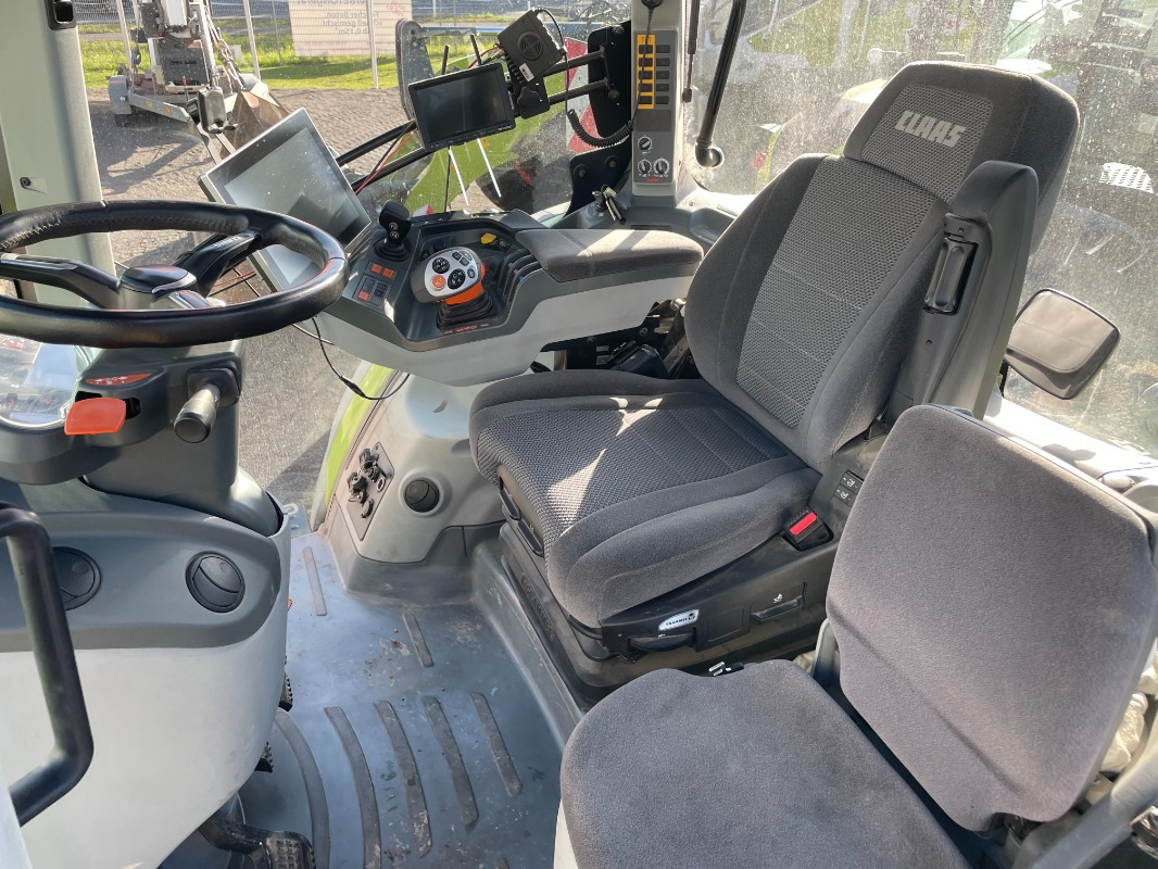 Traktor CLAAS Arion 660 CMATIC: slika 9