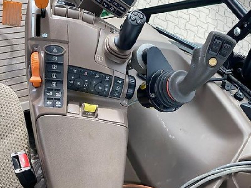 John Deere 6110R Kommunal - Traktor: slika 5 John Deere 6110R Kommunal - Traktor: slika 5