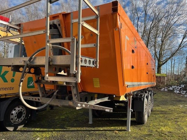 Schmitz Cargobull SKI 24 7,2 Alu Kastenmulde Verschleißboden neu - Poluprikolica istovarivača: slika 4 Schmitz Cargobull SKI 24 7,2 Alu Kastenmulde Verschleißboden neu - Poluprikolica istovarivača: slika 4
