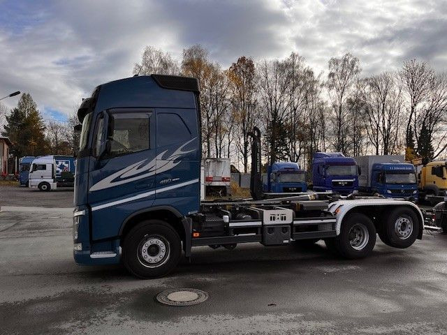 Volvo FH 460 Globetrotter Meiller Abrollkipper - Kamion sa hidrauličnom kukom: slika 4 Volvo FH 460 Globetrotter Meiller Abrollkipper - Kamion sa hidrauličnom kukom: slika 4
