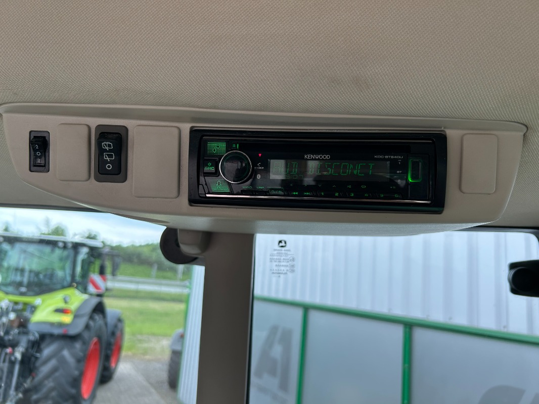 John Deere 6155M - Traktor: slika 4 John Deere 6155M - Traktor: slika 4