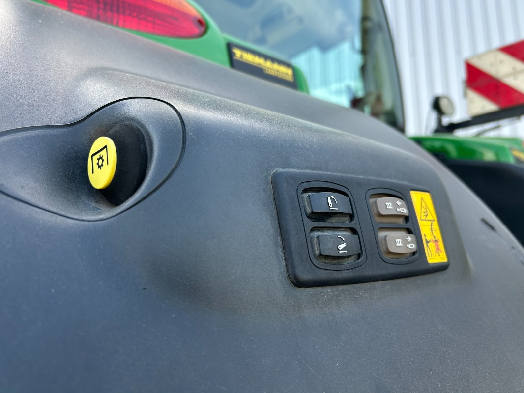 John Deere 6195R - Traktor: slika 4 John Deere 6195R - Traktor: slika 4