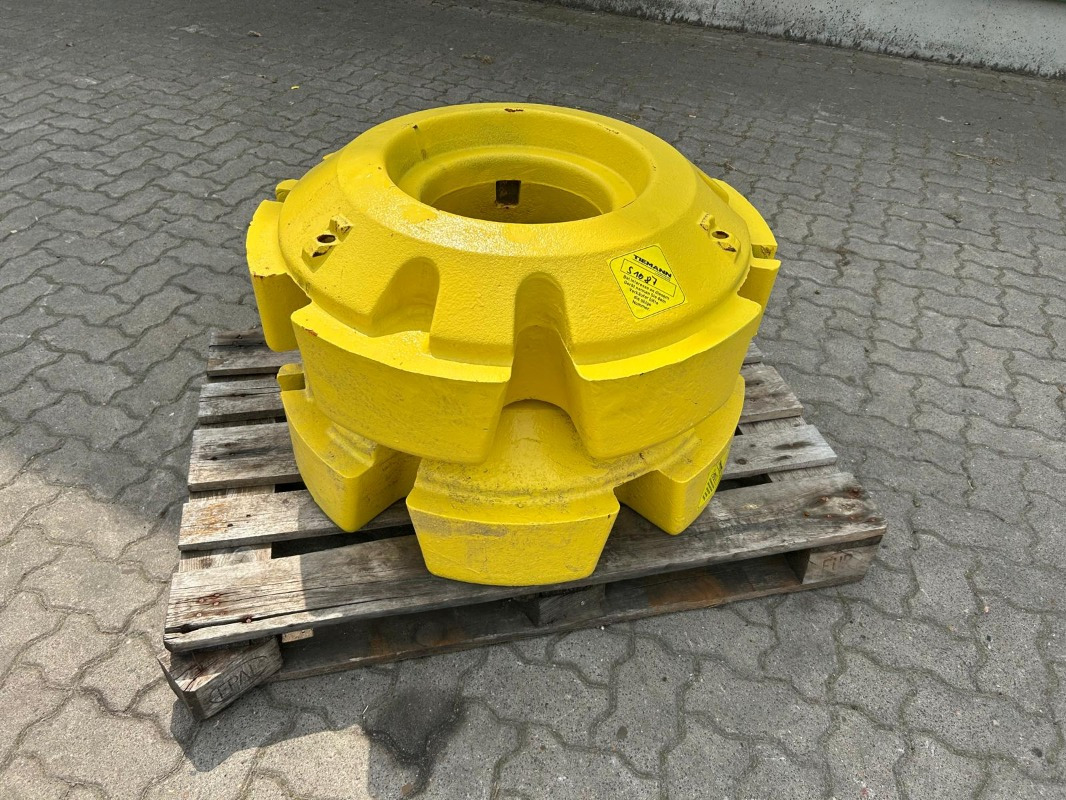 John Deere 620 kg innenliegend - Guma za Poljoprivredna mašina: slika 1 John Deere 620 kg innenliegend - Guma za Poljoprivredna mašina: slika 1