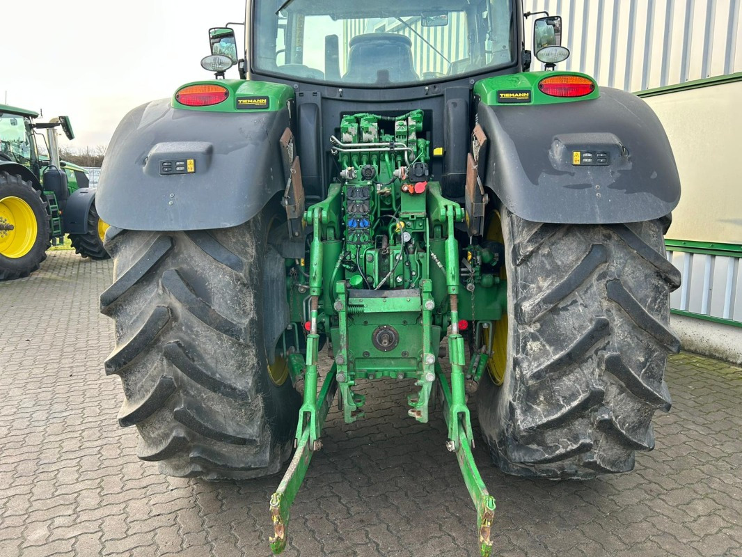 John Deere 6215R - Traktor: slika 5 John Deere 6215R - Traktor: slika 5