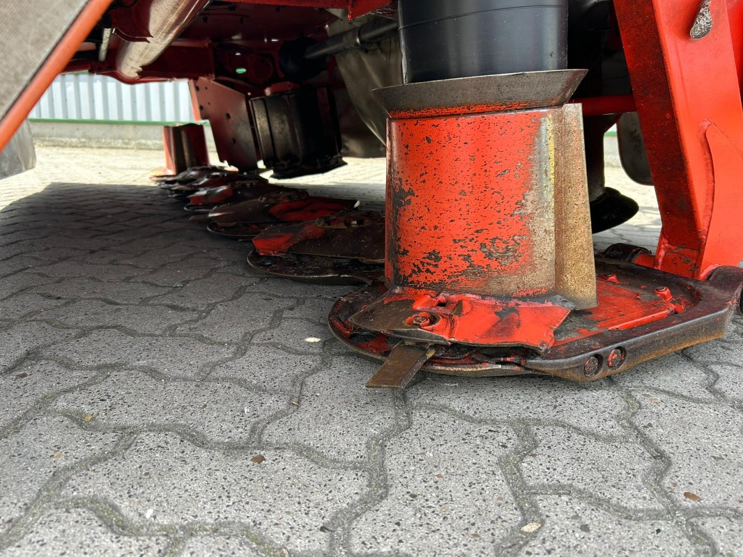 Kuhn 3125F-FF - Kosačica: slika 2 Kuhn 3125F-FF - Kosačica: slika 2