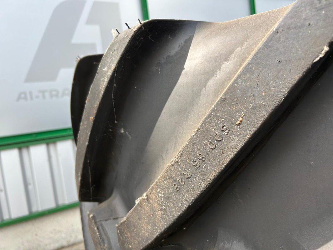 Michelin 600/65R28 - 2 Stück - Gume i felne za Poljoprivredna mašina: slika 3 Michelin 600/65R28 - 2 Stück - Gume i felne za Poljoprivredna mašina: slika 3