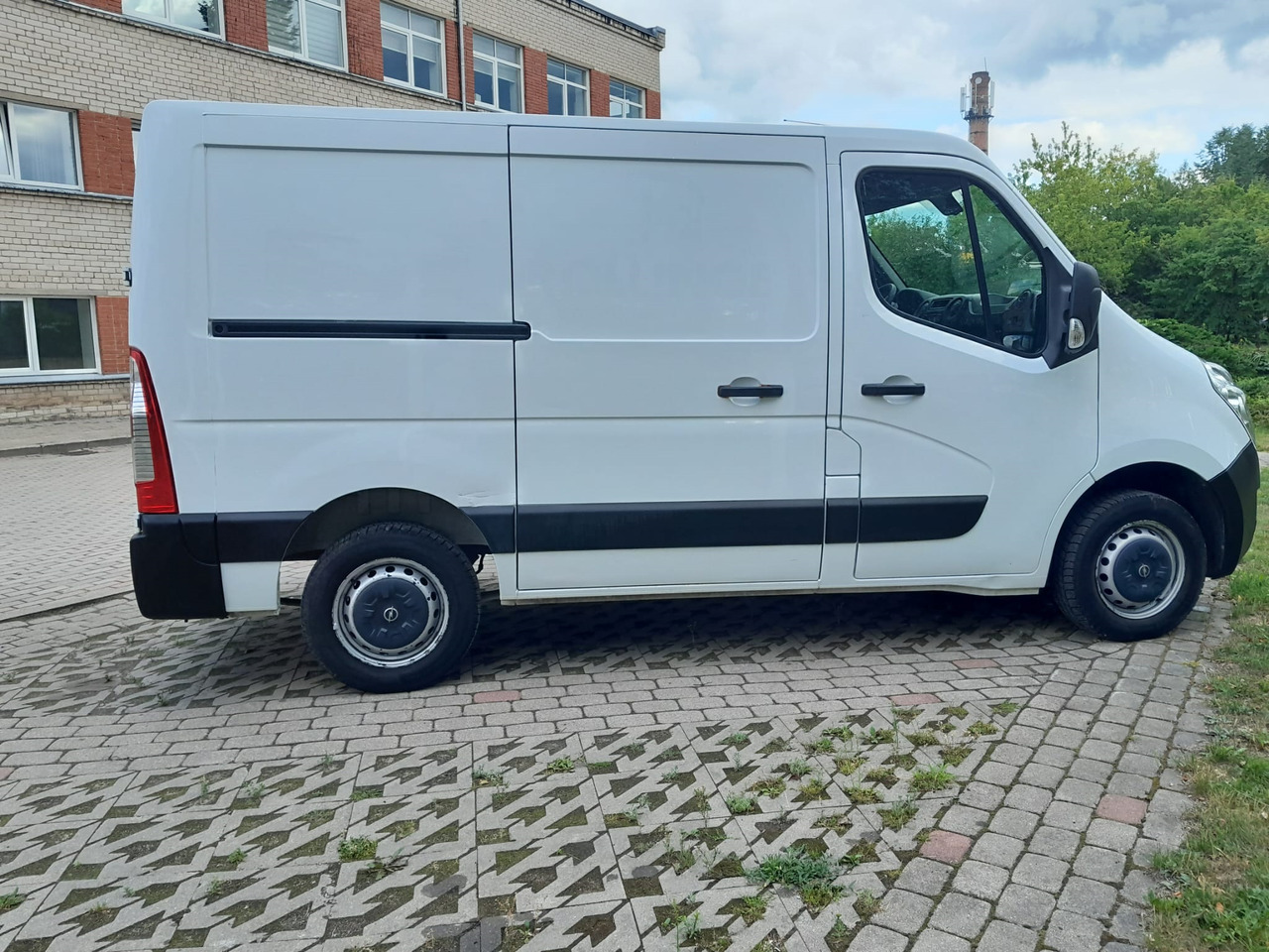 Opel Movano - Mali kombi: slika 4 Opel Movano - Mali kombi: slika 4