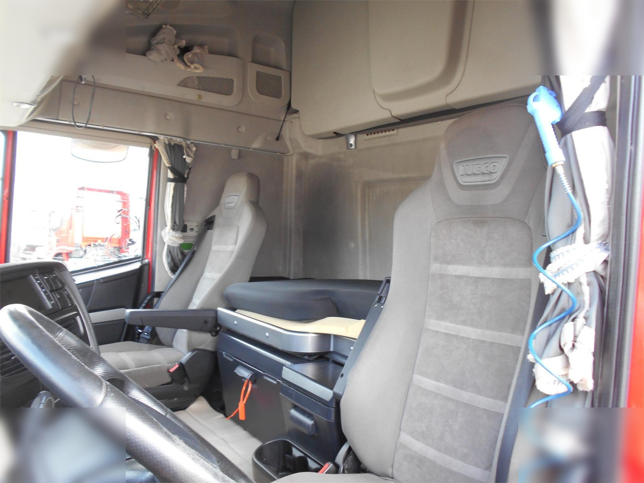 IVECO STRALIS 500 - Tegljač: slika 5 IVECO STRALIS 500 - Tegljač: slika 5