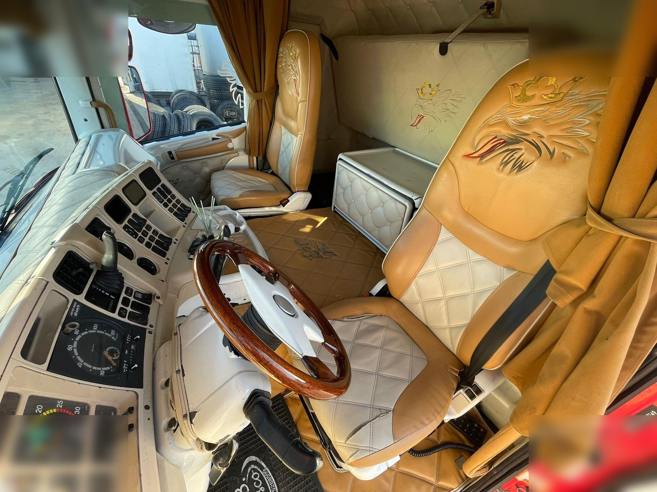 SCANIA R124.420 - Tegljač: slika 5 SCANIA R124.420 - Tegljač: slika 5