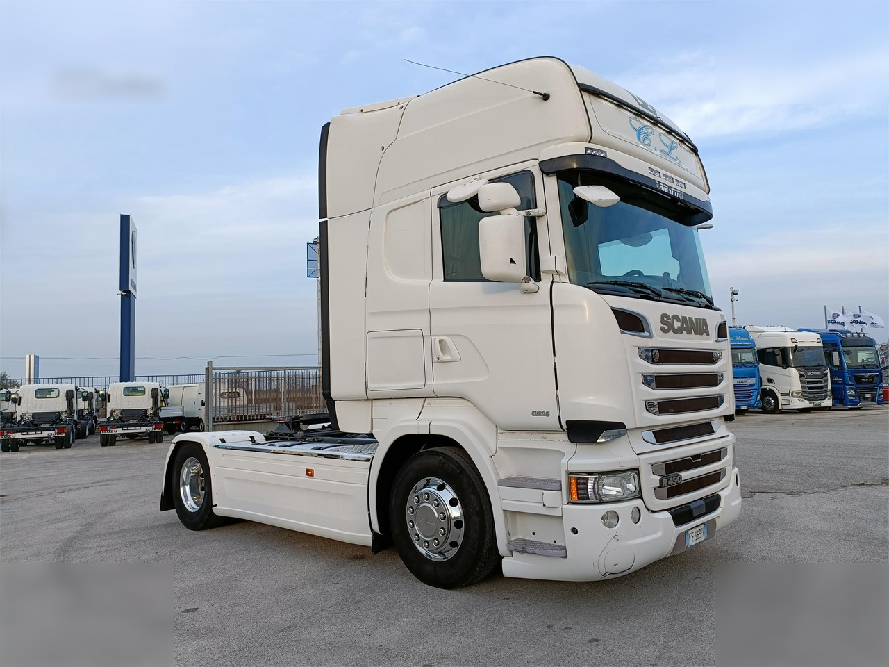 SCANIA R490 - Tegljač: slika 2 SCANIA R490 - Tegljač: slika 2
