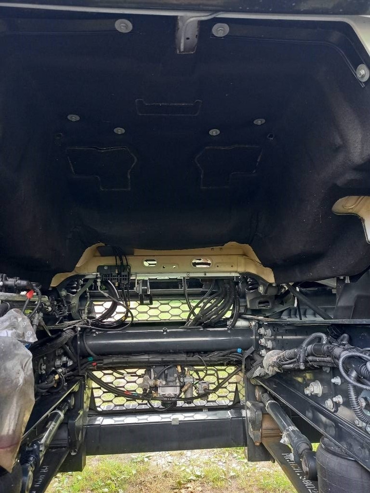 Kamion sa golom šasijom i zatvorenom kabinom Iveco Eurocargo ML180E/FP, NEW, NOT USED: slika 23 Kamion sa golom šasijom i zatvorenom kabinom Iveco Eurocargo ML180E/FP, NEW, NOT USED: slika 23