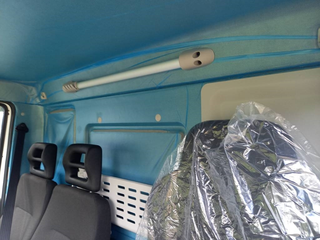 Kamion sa golom šasijom i zatvorenom kabinom Iveco Eurocargo ML180E/FP, NEW, NOT USED: slika 32 Kamion sa golom šasijom i zatvorenom kabinom Iveco Eurocargo ML180E/FP, NEW, NOT USED: slika 32