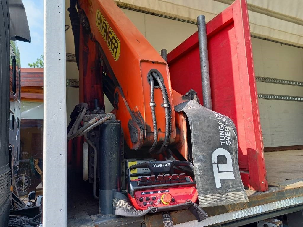 Volvo FE 320, 6x2, PALFINGER PK10000, EURO6, FULL AIR - Kamion sa dizalicom: slika 4 Volvo FE 320, 6x2, PALFINGER PK10000, EURO6, FULL AIR - Kamion sa dizalicom: slika 4