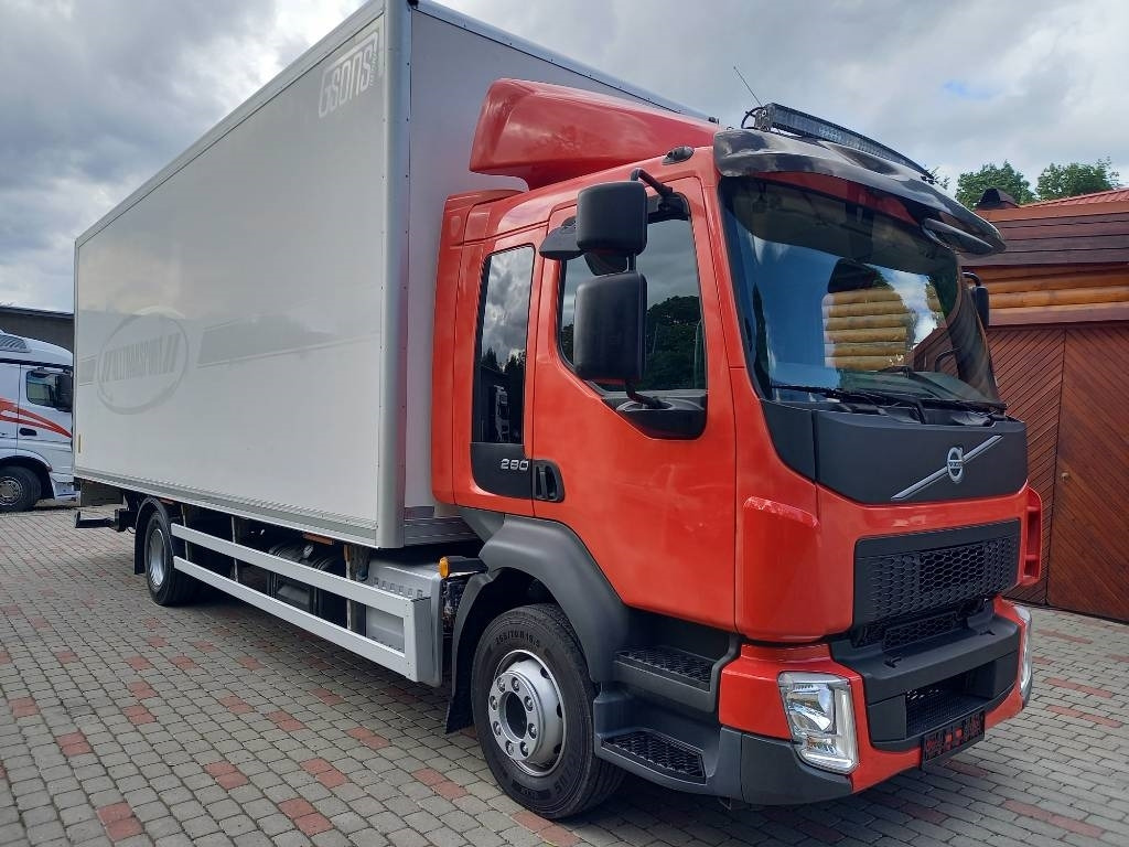 Volvo FL 280, 4x2, EURO 6 - Kamion sa zatvorenim sandukom: slika 4 Volvo FL 280, 4x2, EURO 6 - Kamion sa zatvorenim sandukom: slika 4