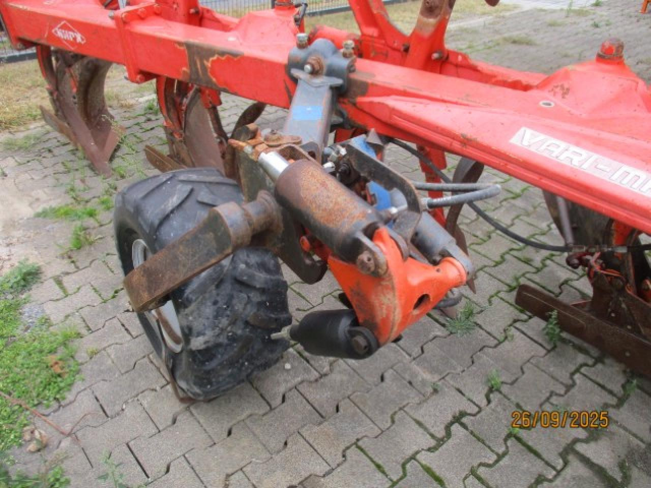 Kuhn Varimaster 152 NSH - Plug: slika 5 Kuhn Varimaster 152 NSH - Plug: slika 5