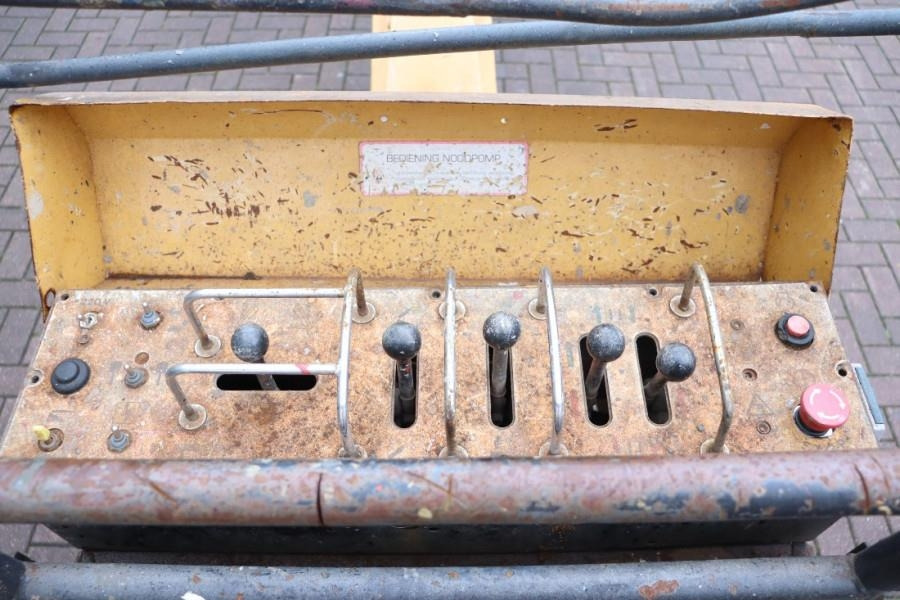 Aichi SR210 As-Is, Diesel, Tracked, 23m Working Height, - Teleskopska platforma: slika 4 Aichi SR210 As-Is, Diesel, Tracked, 23m Working Height, - Teleskopska platforma: slika 4