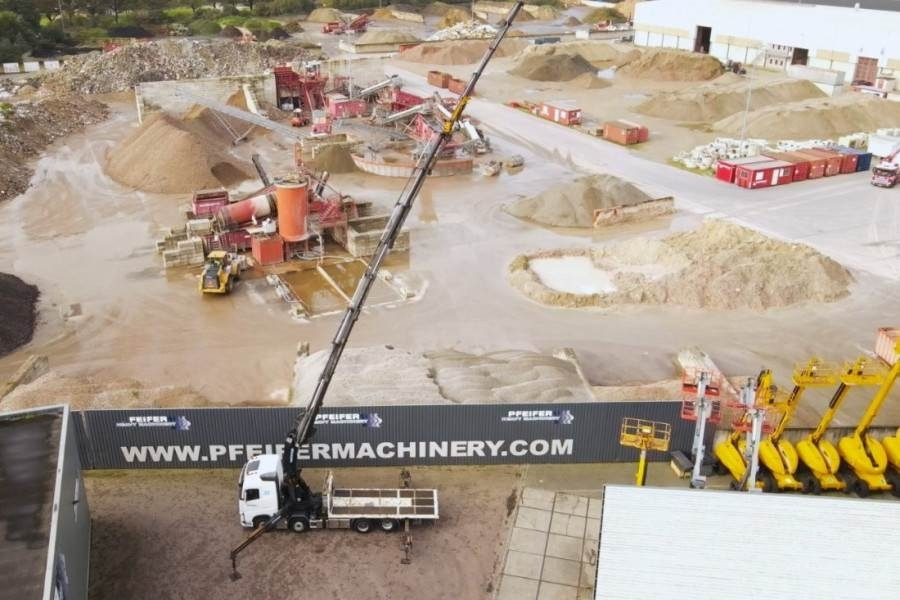 Effer 955/8S Volvo 540 Euro 6, Valid Inspection, 8x2x4 D - Autokran za sve terene: slika 3 Effer 955/8S Volvo 540 Euro 6, Valid Inspection, 8x2x4 D - Autokran za sve terene: slika 3