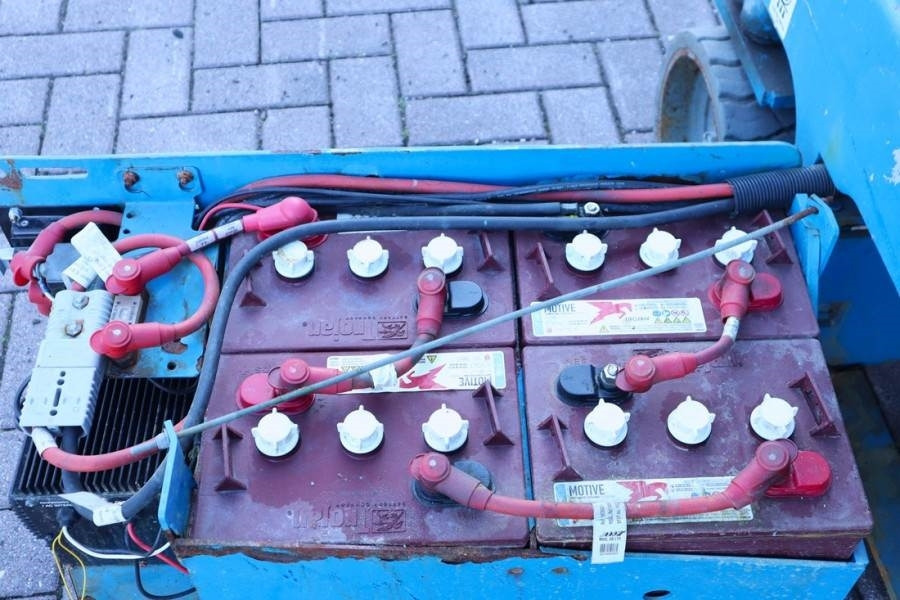 Lift u obliku makaza Genie GS1932 Electric, Working Height 7.8 m, 227kg Capac: slika 6