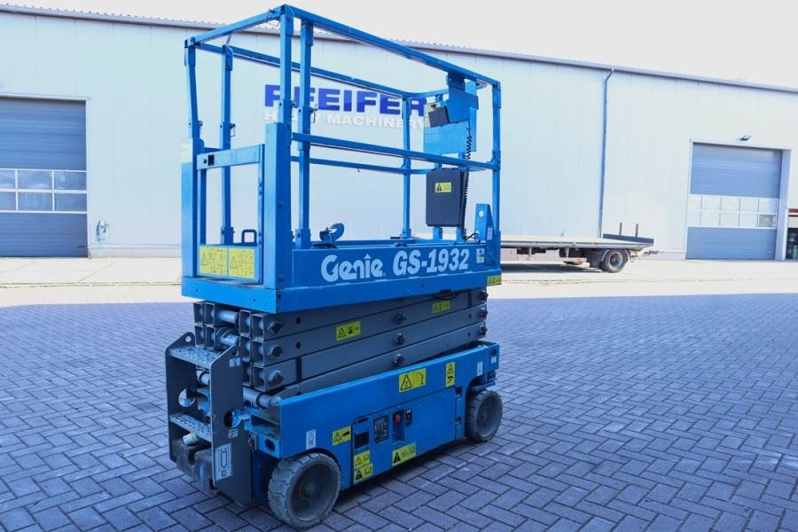 Genie GS1932 Electric, Working Height 7.8 m, 227kg Capac - Lift u obliku makaza: slika 2 Genie GS1932 Electric, Working Height 7.8 m, 227kg Capac - Lift u obliku makaza: slika 2
