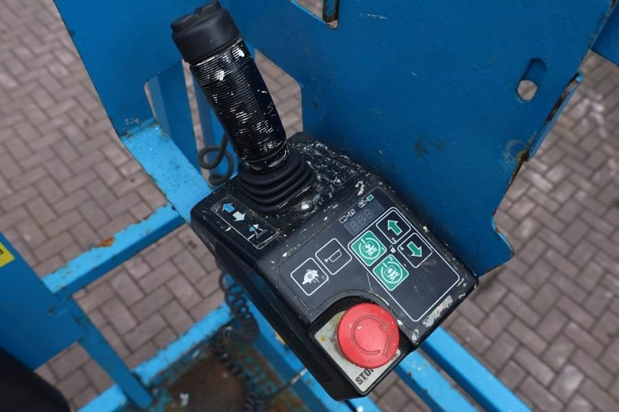 Genie GS2646 Electric, Working Height 9.80m, Capacity 45 - Lift u obliku makaza: slika 5 Genie GS2646 Electric, Working Height 9.80m, Capacity 45 - Lift u obliku makaza: slika 5