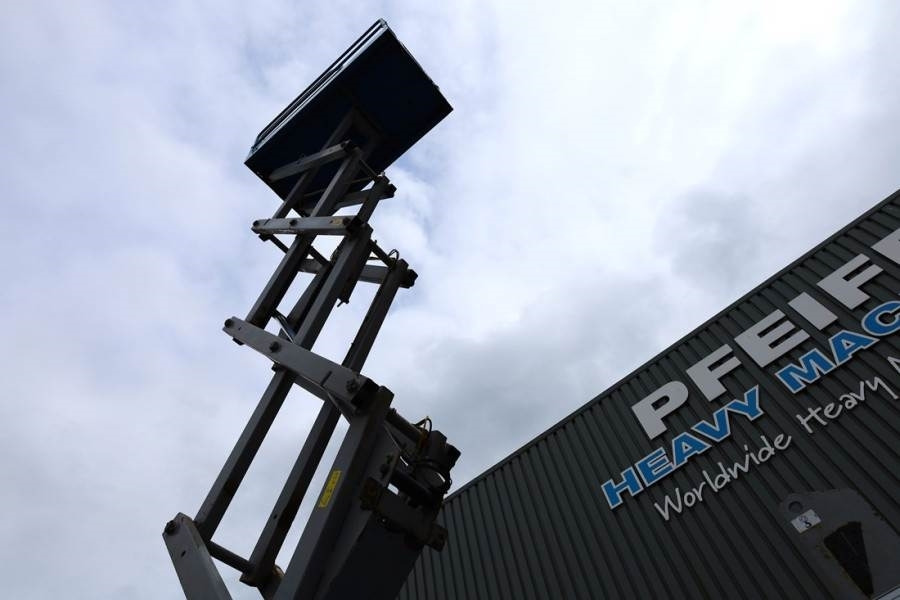 Lift u obliku makaza Genie GS2646 Electric, Working Height 9.80m, Capacity 45: slika 10
