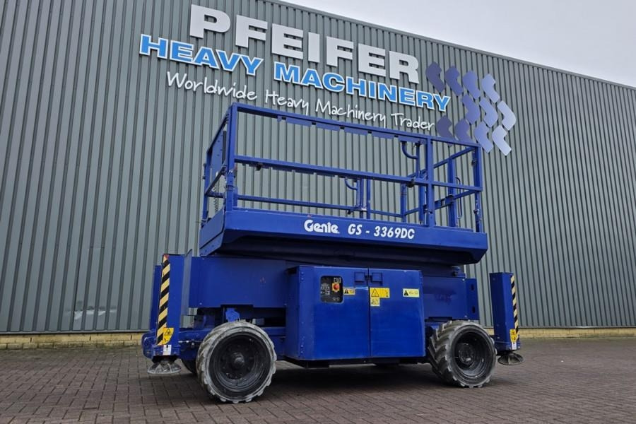 Genie GS3369DC Electric, 11.9m Working Height, 454kg Cap - Lift u obliku makaza: slika 1 Genie GS3369DC Electric, 11.9m Working Height, 454kg Cap - Lift u obliku makaza: slika 1