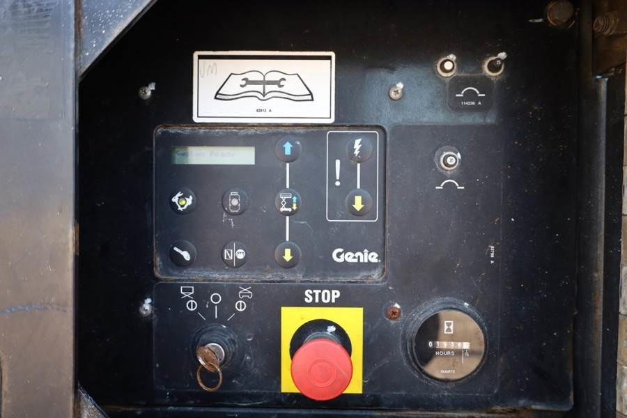 Lift u obliku makaza Genie GS5390 Diesel, 4x4 Drive, 18.15m Working Height, 6: slika 5 Lift u obliku makaza Genie GS5390 Diesel, 4x4 Drive, 18.15m Working Height, 6: slika 5