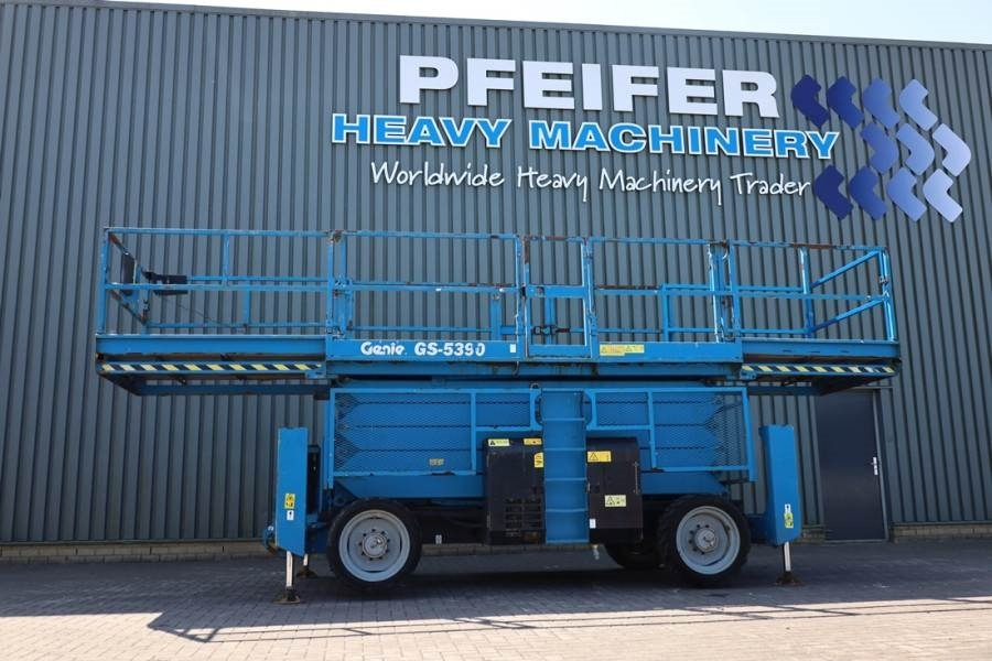 Lift u obliku makaza Genie GS5390 Diesel, 4x4 Drive, 18.15m Working Height, 6: slika 10 Lift u obliku makaza Genie GS5390 Diesel, 4x4 Drive, 18.15m Working Height, 6: slika 10