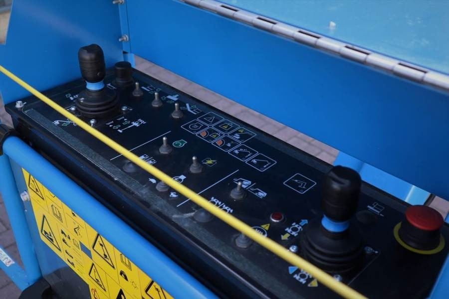 Genie S45XC Trax Valid inspection, *Guarantee! Diesel, 4 - Teleskopska platforma: slika 4 Genie S45XC Trax Valid inspection, *Guarantee! Diesel, 4 - Teleskopska platforma: slika 4