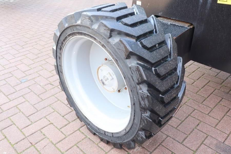 Genie S65XC Valid inspection, *Guarantee! Diesel, 4x4 Dr - Teleskopska platforma: slika 4 Genie S65XC Valid inspection, *Guarantee! Diesel, 4x4 Dr - Teleskopska platforma: slika 4