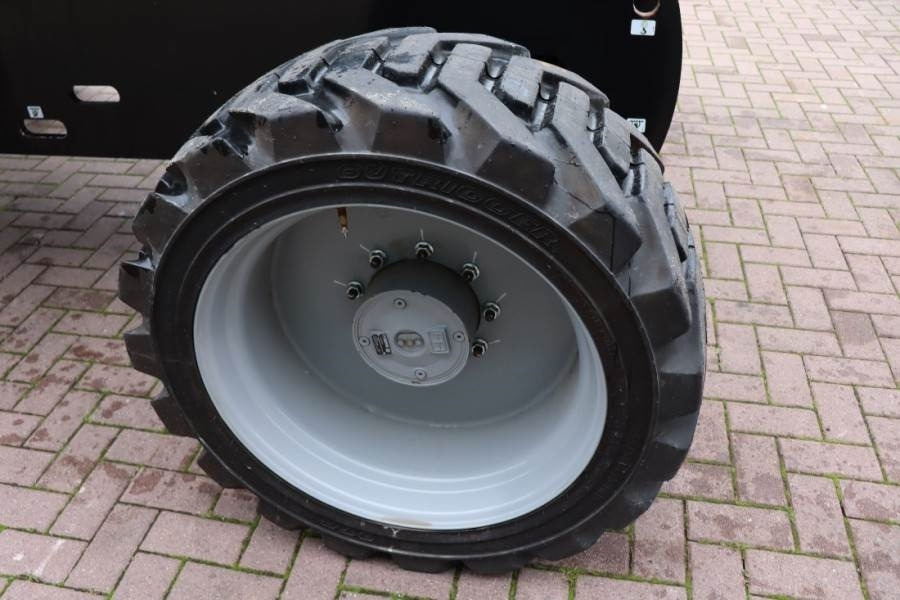 Genie S65XC Valid inspection, *Guarantee! Diesel, 4x4 Dr - Teleskopska platforma: slika 3 Genie S65XC Valid inspection, *Guarantee! Diesel, 4x4 Dr - Teleskopska platforma: slika 3