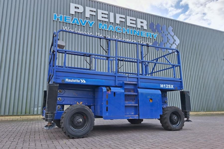 Haulotte H12SX Diesel, 4x4 Drive, 12m Working Height, 700kg - Lift u obliku makaza: slika 1 Haulotte H12SX Diesel, 4x4 Drive, 12m Working Height, 700kg - Lift u obliku makaza: slika 1