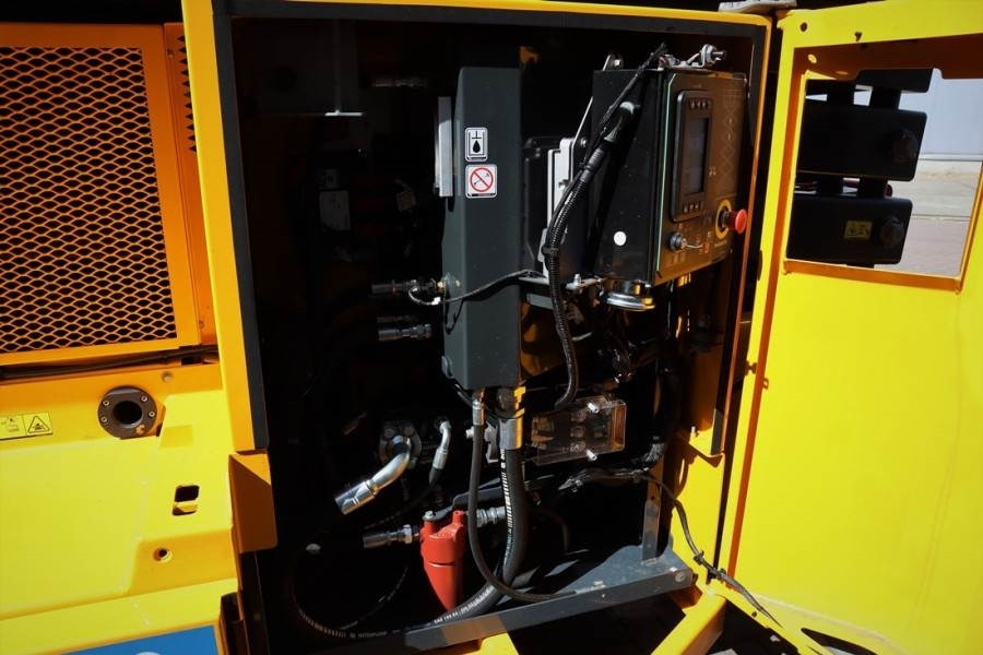 Haulotte HS15EPRO Valid Inspection, *Guarantee! Full Electr - Lift u obliku makaza: slika 3 Haulotte HS15EPRO Valid Inspection, *Guarantee! Full Electr - Lift u obliku makaza: slika 3