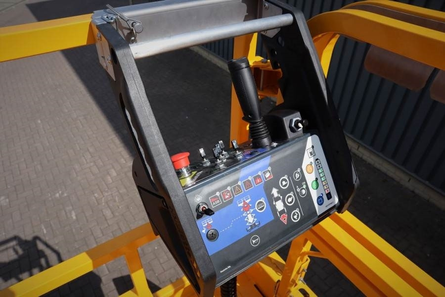 Haulotte HS15EPRO Valid Inspection, *Guarantee! Full Electr - Lift u obliku makaza: slika 5 Haulotte HS15EPRO Valid Inspection, *Guarantee! Full Electr - Lift u obliku makaza: slika 5