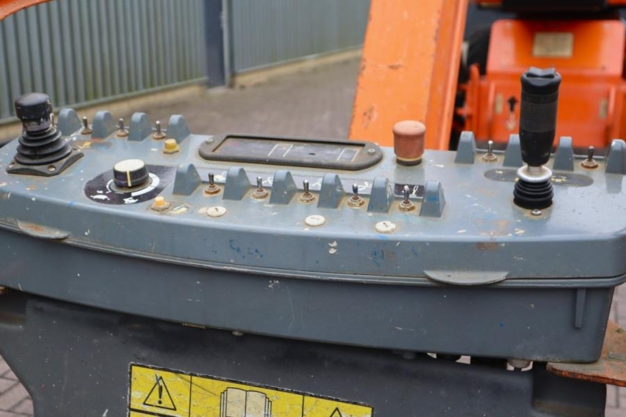 JLG 1250AJP Diesel, 4x4x4 Drive, 40.1m Working Height, - Zglobna platforma: slika 5 JLG 1250AJP Diesel, 4x4x4 Drive, 40.1m Working Height, - Zglobna platforma: slika 5