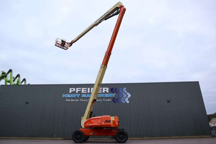 JLG 1250AJP Diesel, 4x4x4 Drive, 40.1m Working Height, - Zglobna platforma: slika 3 JLG 1250AJP Diesel, 4x4x4 Drive, 40.1m Working Height, - Zglobna platforma: slika 3