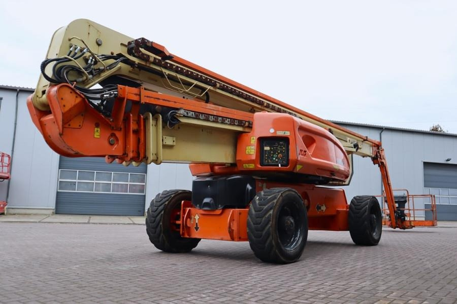 JLG 1250AJP Diesel, 4x4x4 Drive, 40.1m Working Height, - Zglobna platforma: slika 2 JLG 1250AJP Diesel, 4x4x4 Drive, 40.1m Working Height, - Zglobna platforma: slika 2