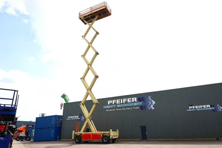 JLG 260-25 Diesel, 4x4 Drive, 9.80m Hydraulic Deck Ext - Lift u obliku makaza: slika 3 JLG 260-25 Diesel, 4x4 Drive, 9.80m Hydraulic Deck Ext - Lift u obliku makaza: slika 3