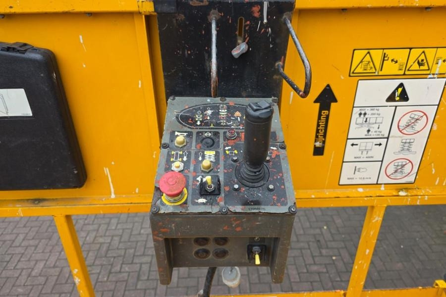 JLG 4069LE Electric, 14.2m Working Height, 360kg Capac - Lift u obliku makaza: slika 4 JLG 4069LE Electric, 14.2m Working Height, 360kg Capac - Lift u obliku makaza: slika 4