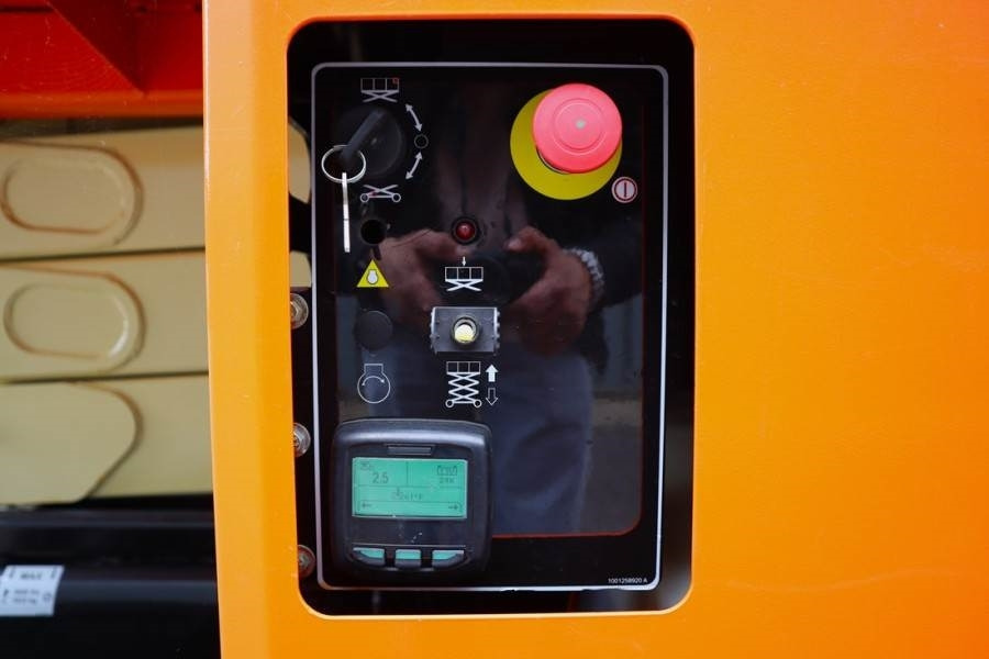 JLG ERT2669 Unused, Electric, 10m Working Height, 680k - Lift u obliku makaza: slika 4 JLG ERT2669 Unused, Electric, 10m Working Height, 680k - Lift u obliku makaza: slika 4